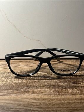 Authentic CHANEL Optical Frames with quilted temples 3323-A c.501